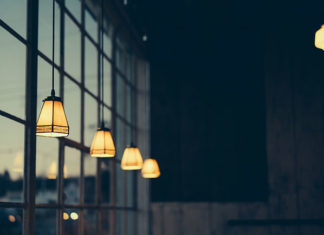 Stylowe lampy do wnętrz