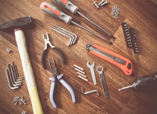 Jak działają narzędzia hydrauliczne?