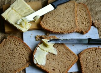 Czy smarować zaczep kulowy?