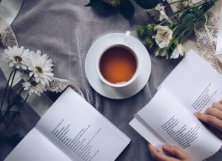 Czy dobrze jest pić herbatę z cytryną?